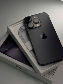 Black Titanium iPhone 15 Pro 128GB