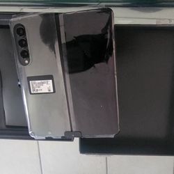 Z3 Fold 