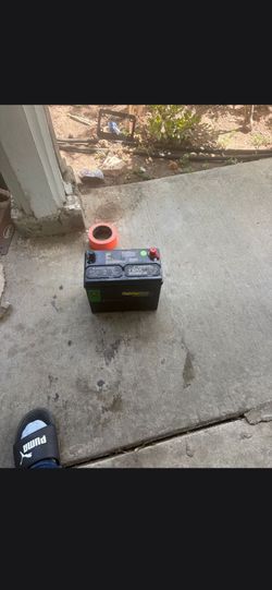 Brand new OEM John Deere heavy-duty battery. Never installed or hooked up