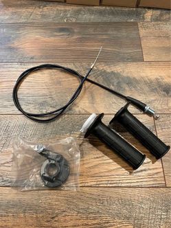 Black minibike Pitbike throttle kit