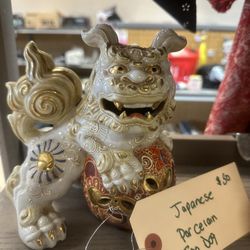 Japanese Porcelain Foo Dog 