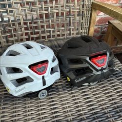  Bike Helmets W/light MIPS Shell