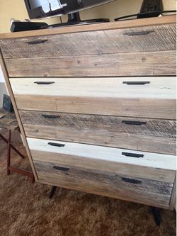 Free Dresser, Nightstand and Lamp