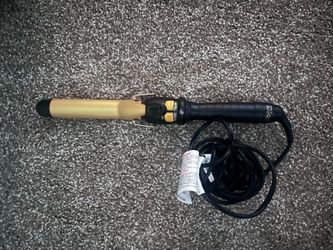 Jilbere de Paris Curling Iron