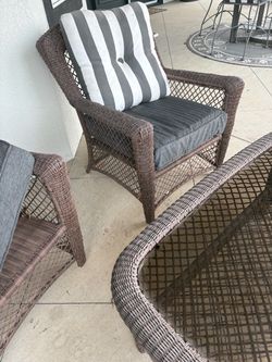 Outdoor wicker furniture set