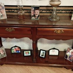 Entryway Table/Sidebar 