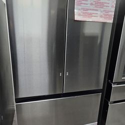 Samsung 32 cu. ft. French Door Refrigerator