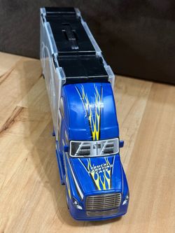7pc Go Truckin Semi Truck Toy Diecast Race Car Carrier Set