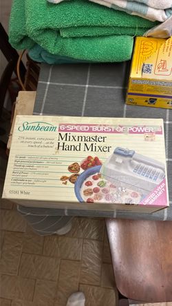 SenBeam “6-speed Burst of power” mixmaster hand mixer
