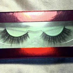 “Genesis” Eyelashes 