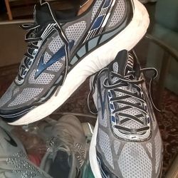 Brooks MENS Dyad 8 Running In Mens 11.5