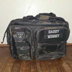 Deuce Diaper Bag + Baby Carrier Bundle
