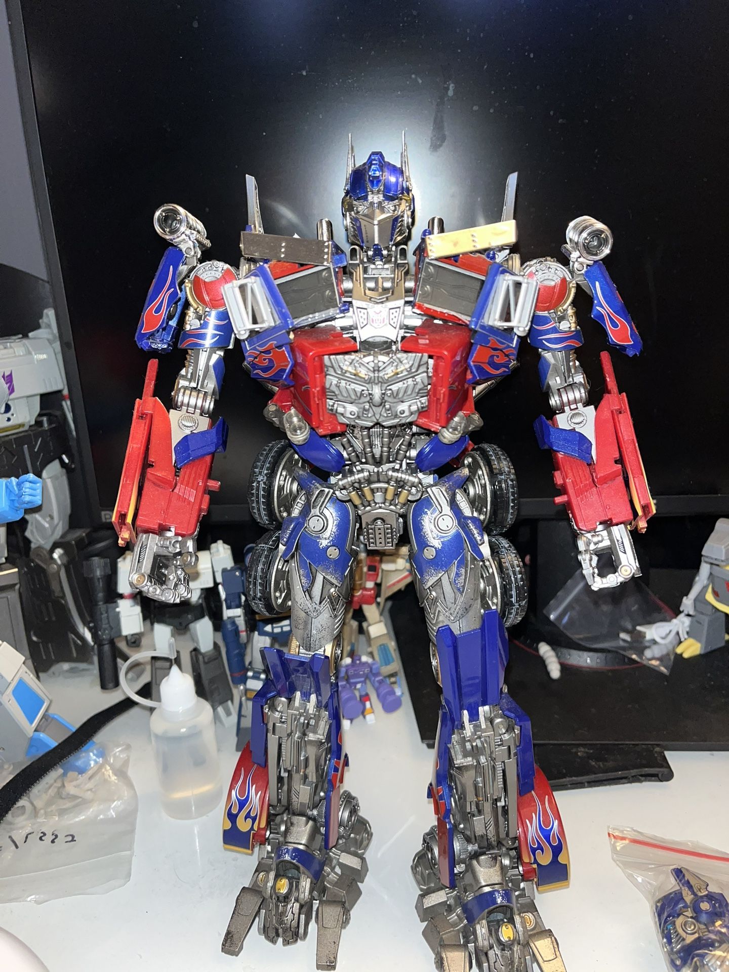 Custom Wei Jiang W8606 MPM04 OP ROTF/DOTM Oversized Black Apple Optimus Prime