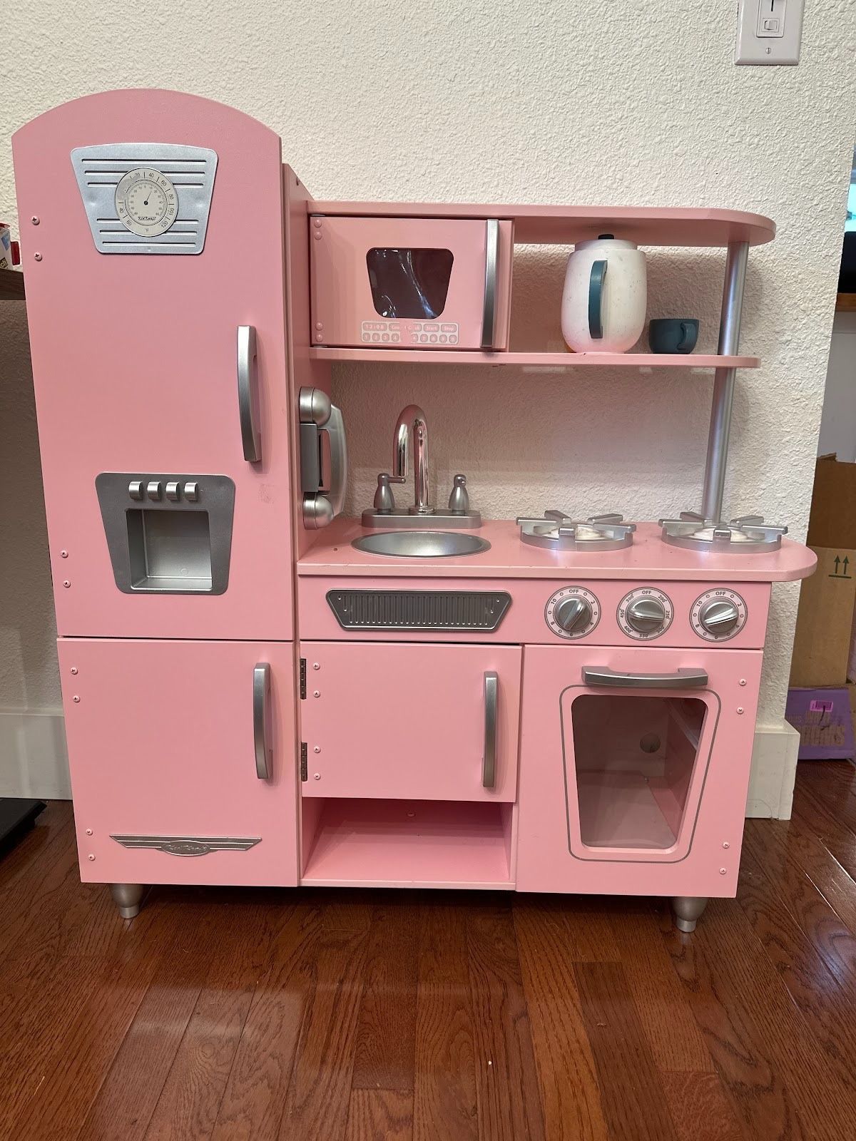 KidKraft Play Kitchen