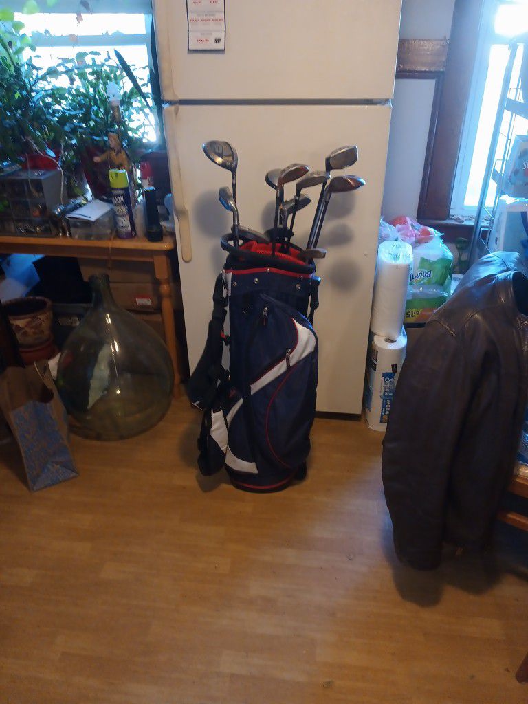 Golf Clubs 12 And Bag