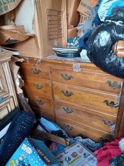 Ethan allen eight drawer dresser vintage
