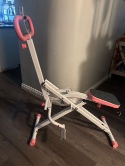 Squat machine