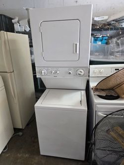 24" stackable Washer and dryer