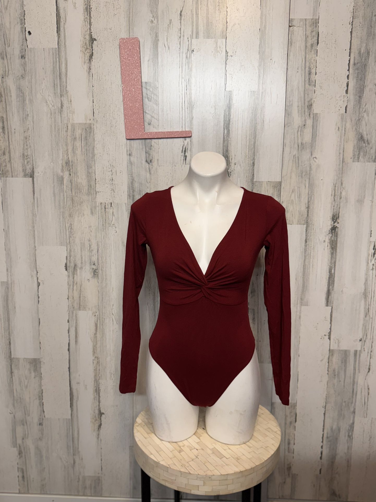 Forever 21 Burgundy Bodysuit Long Sleeve Twist Front Size L