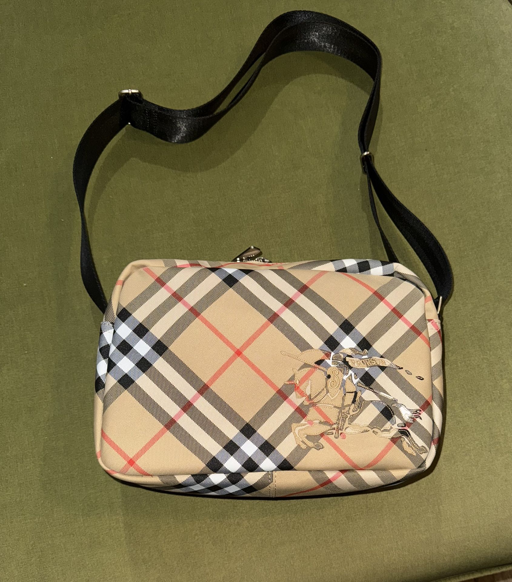 Burberry Messenger Bag 