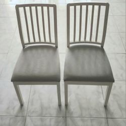 2 Ikea Ekedalen Chairs 