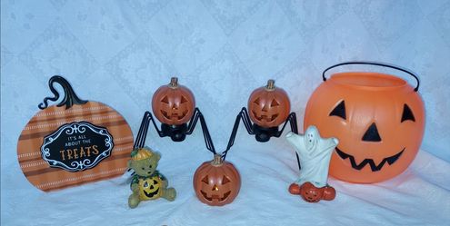 9 Halloween Decorations