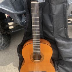 Guitar Yamaha