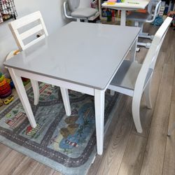 Kid’s Table And Chairs 