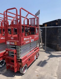 🌟 2019 MEC MICRO 26 Scissor Lift – 225 Hours – $13,403.95 OBO 🌟