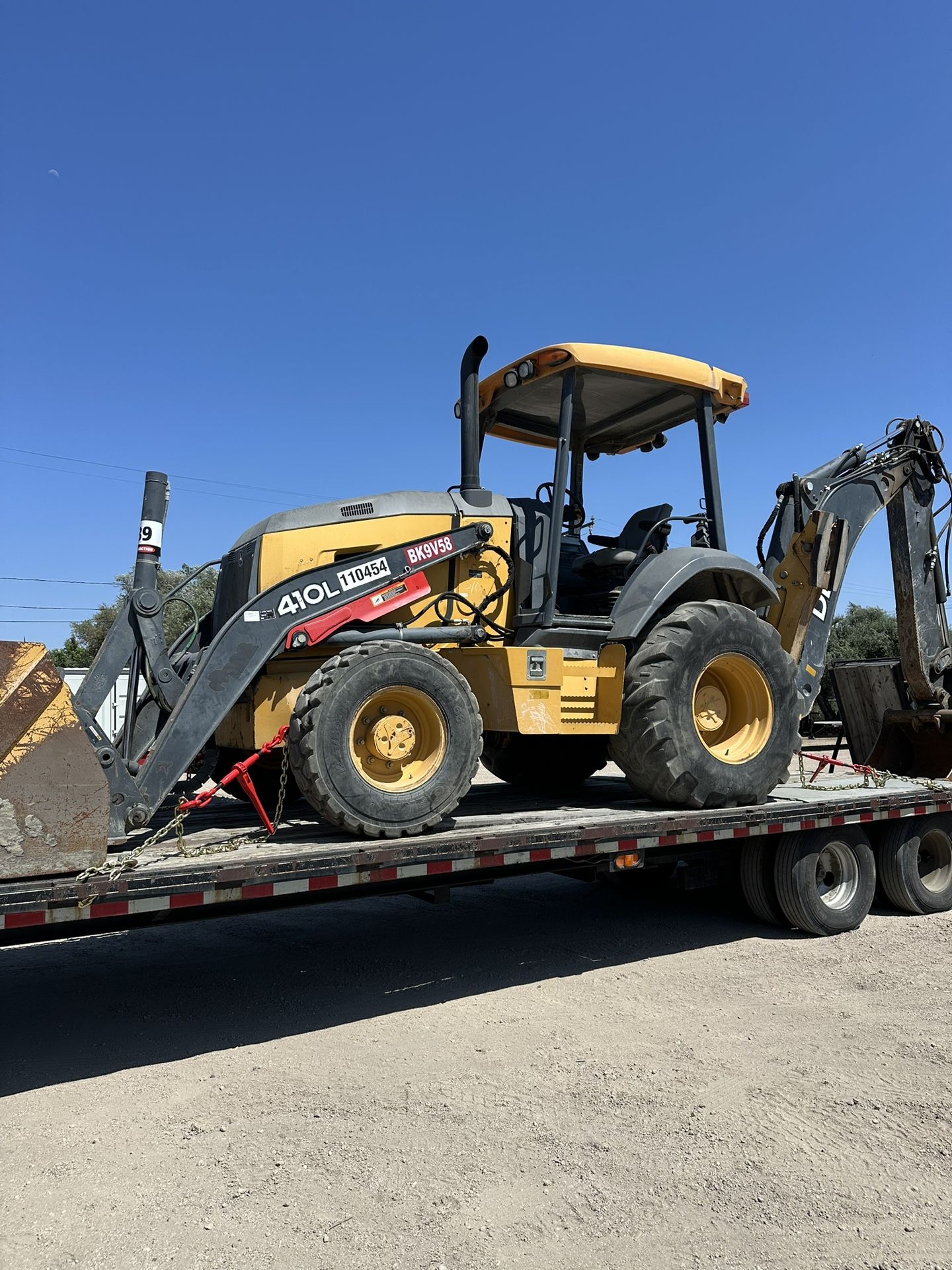 2020 John Deere 410L