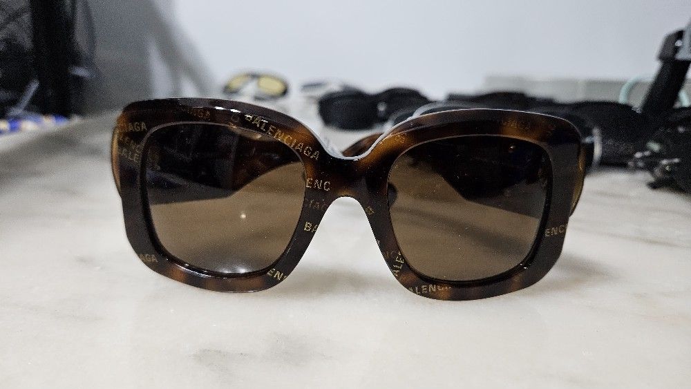 Balenciaga BB0069S Sunglasses Shades
