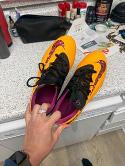 KD basketball shoes