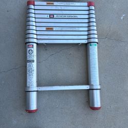 Telescoping Ladder 10’
