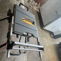 Table Saw Dealt 550