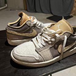 2023 Air Jordan 1 Low SE Craft 'Inside Out - Taupe Haze'