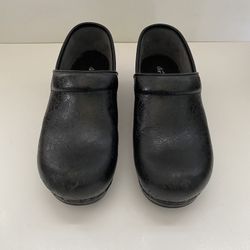 Dansko Leather Clogs Size 39 EUR (8.5-9M) Women's Black Shoes Floral Embossed
