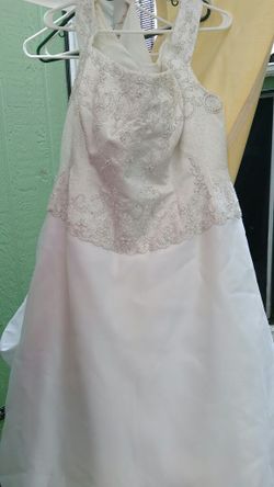 Wedding dress