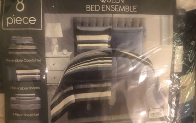 NEW NAVY 8pc Queen Set
