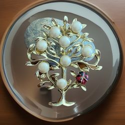 Coro Pegasus Pearl Tree of life Vintage Pin Brooch With Small Ladybug