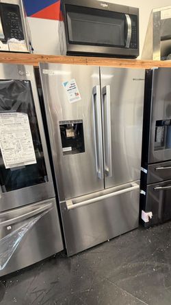 New Fridge with factory warranty!