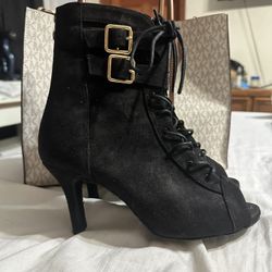 High Heel Boots Size 8.5