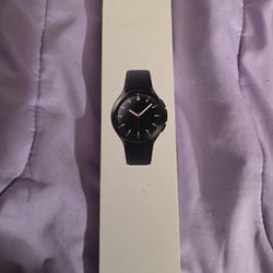 Samsung Galaxy Watch Classic 4  42mm 