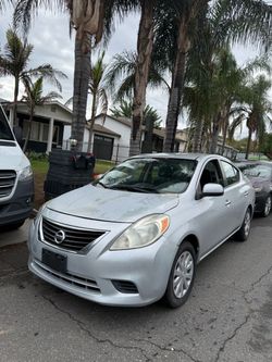 2012 Nissan Versa
