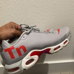 Nike AirMax Size 11.5