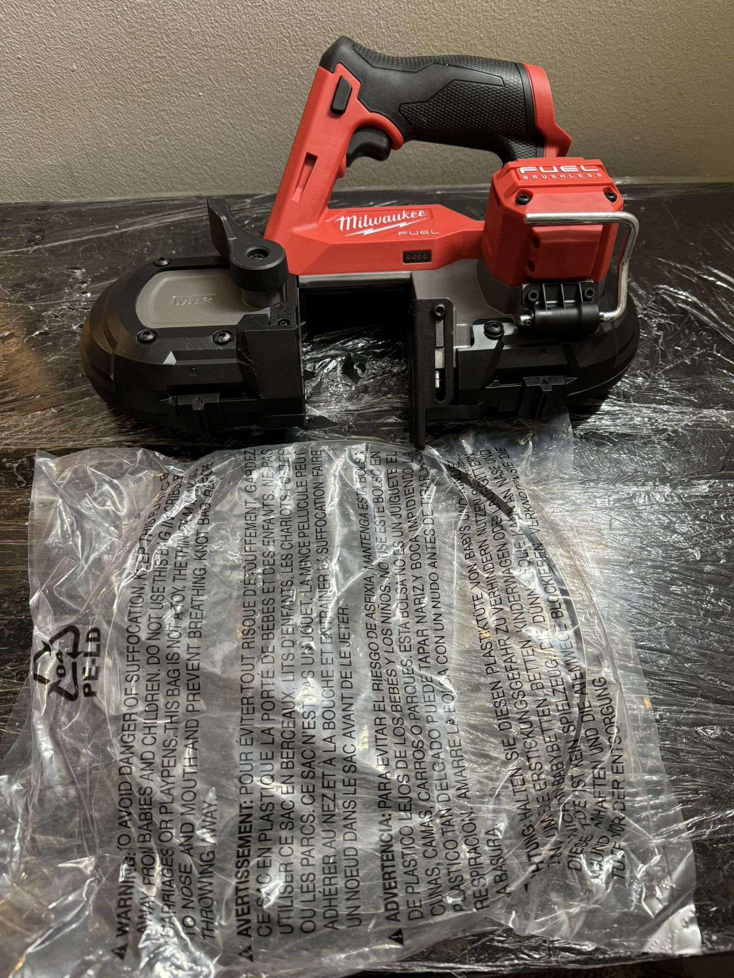 Milwaukee M12 FUEL 12V Cordless Sub-Compact Band Saw TOOL ONLY Like New!