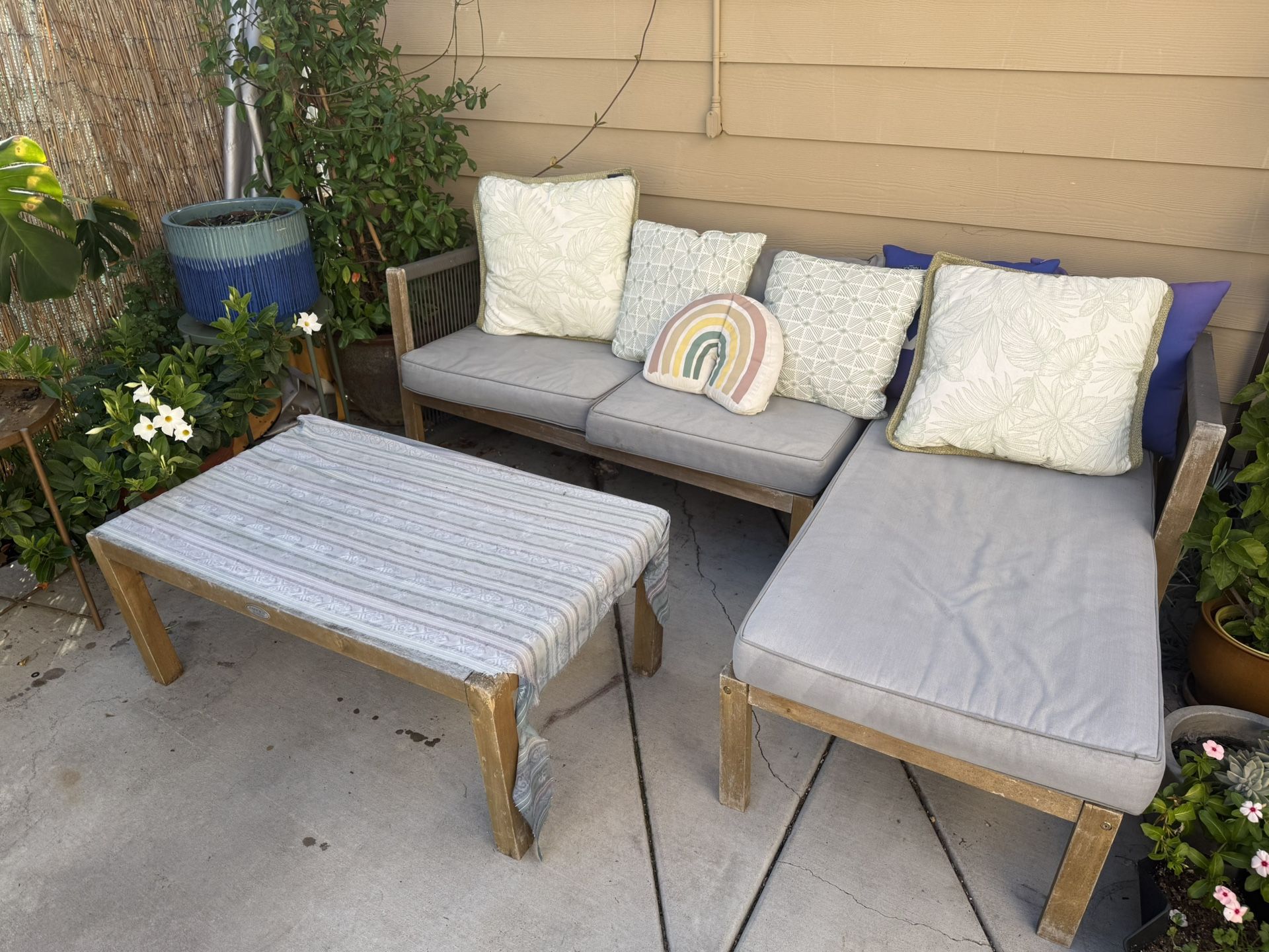 Patio Furniture 