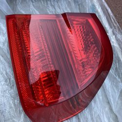BMW Tail Light 💡 Right Side 09 To 11 