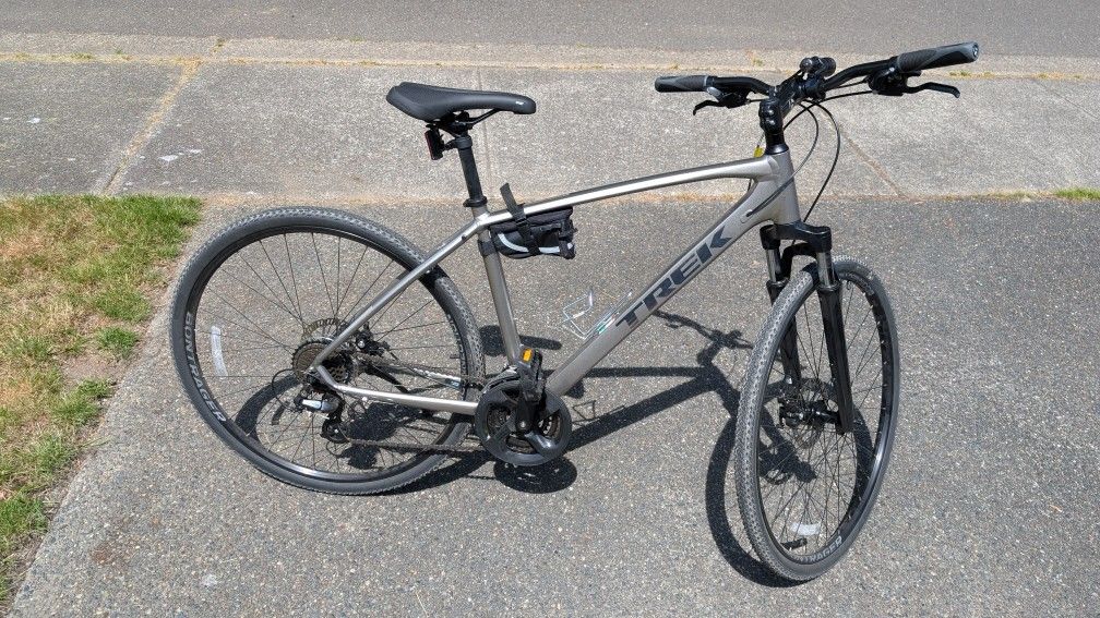 Used 2020 Trek Dual Sport 1