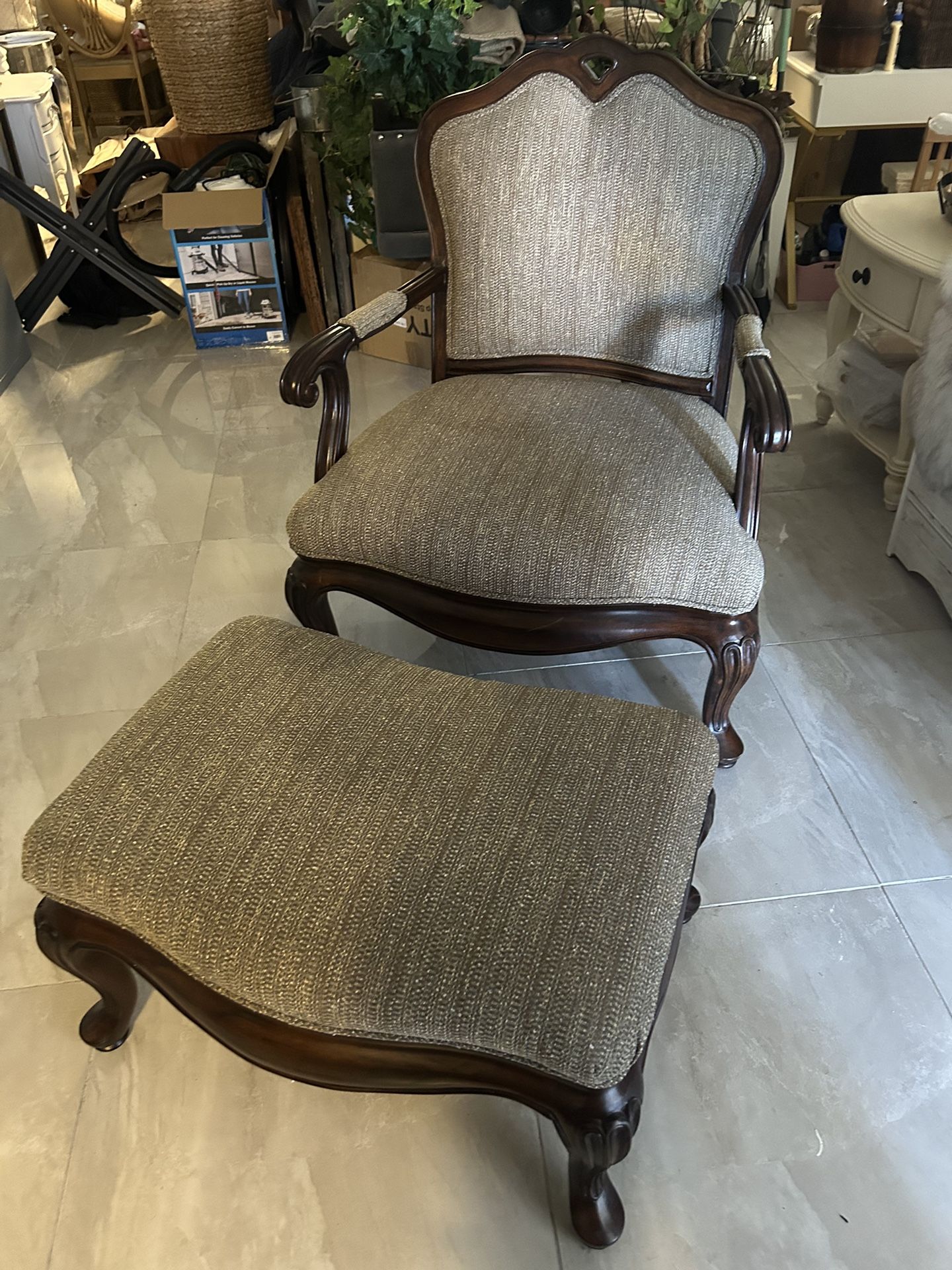 Thomasville Accent Chair & Ottoman 