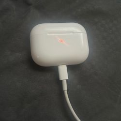 Apple AirPods Pro 2 2nd Generation Charging Case 